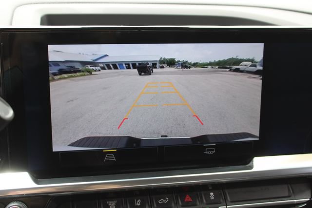 Used 2024 Chevrolet Silverado 2500 LT image 25