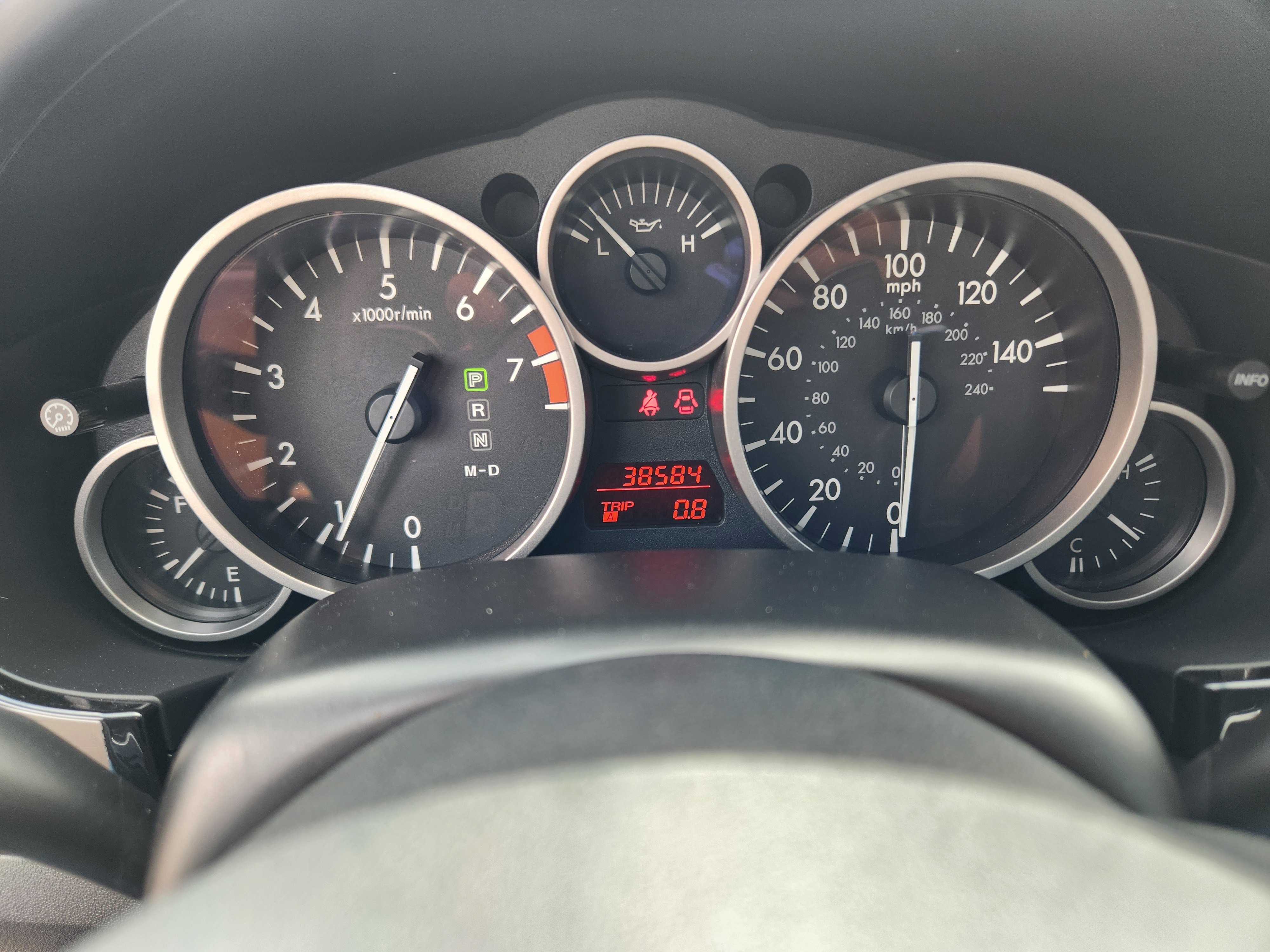 Used 2015 MAZDA MX-5 Miata Grand Touring w/ Premium Package image 18