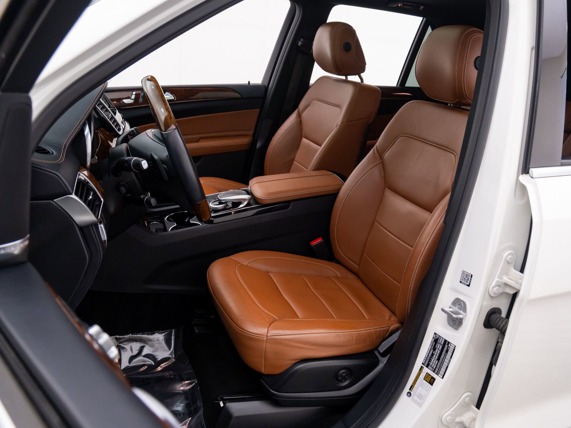 Used 2017 Mercedes-Benz GLE 400 4MATIC image 16