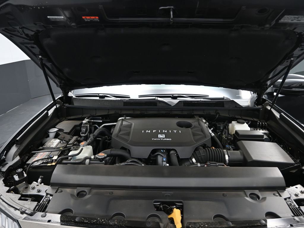 Used 2026 INFINITI QX80 4WD w/ Sport Exterior Package image 9