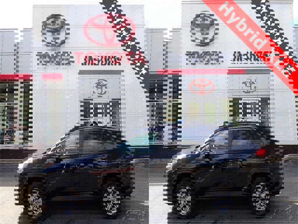 Certified 2022 Toyota RAV4 XLE