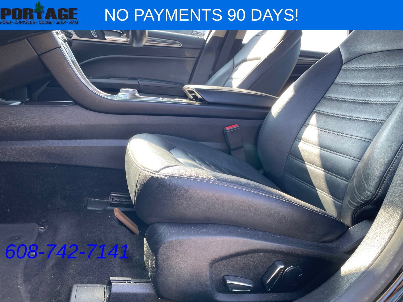 Used 2017 Ford Fusion Energi SE FWD image 9