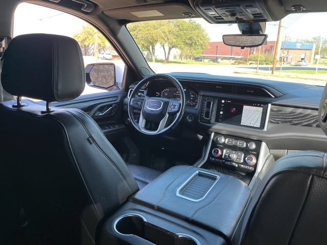 Certified 2022 GMC Yukon Denali w/ Denali Premium Package RWD image 41