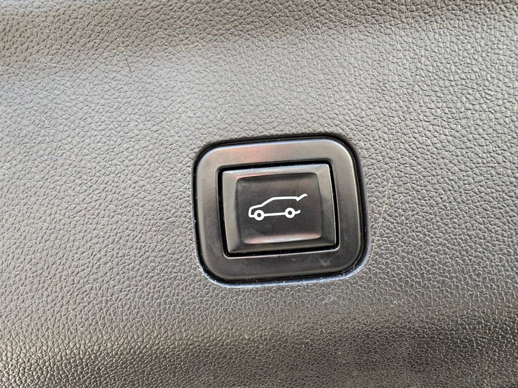 Used 2021 Chevrolet Tahoe Z71 w/ Rear Media and Nav Package image 71