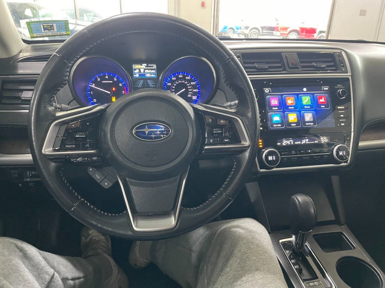 Used 2018 Subaru Outback 3.6R Limited image 34