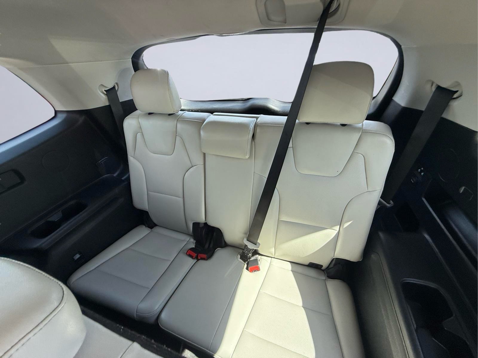 Used 2020 Kia Telluride EX AWD/4WD image 19