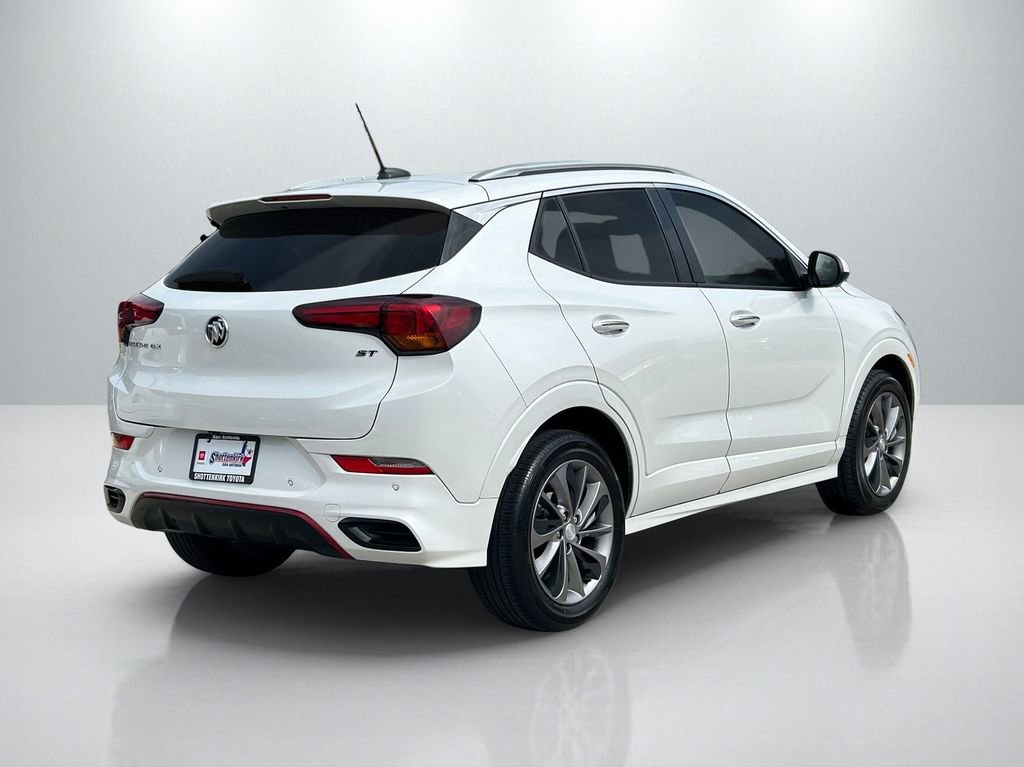 Used 2020 Buick Encore GX Essence w/ Advanced Technology Package image 5