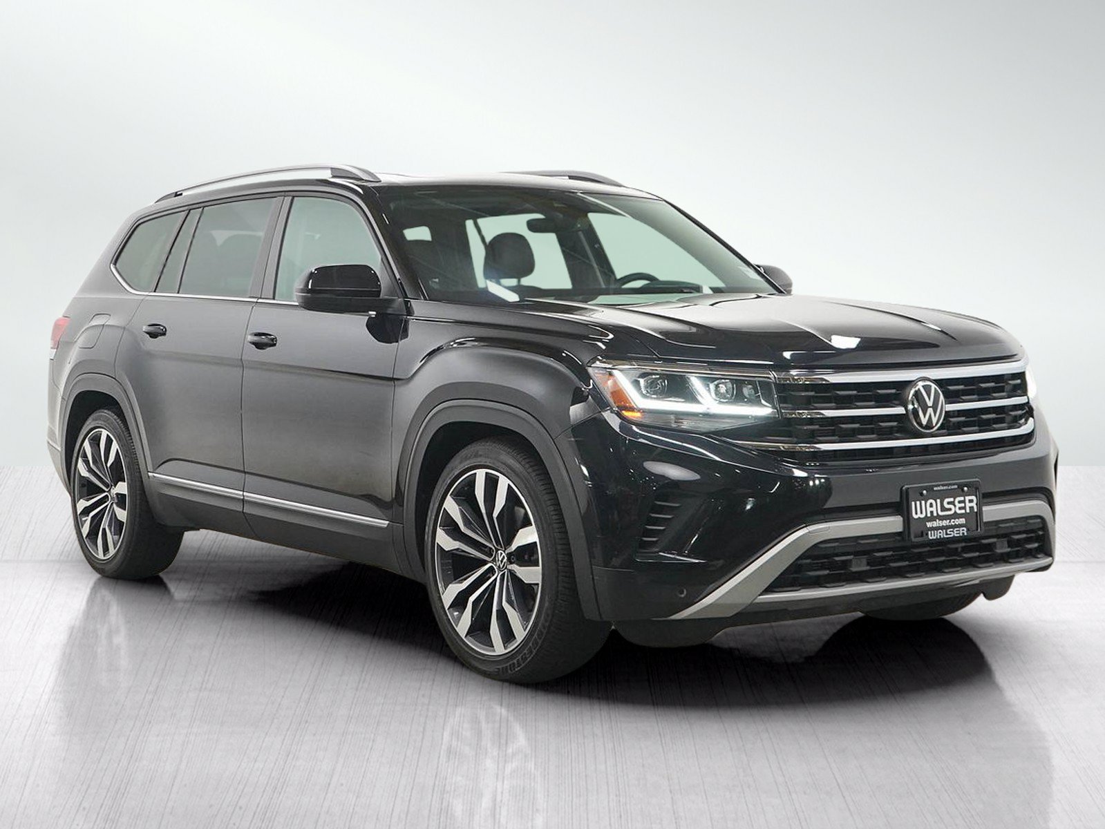 Used 2022 Volkswagen Atlas SEL AWD/4WD image 7