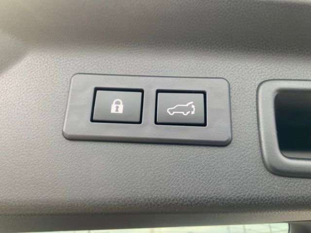 Certified 2025 Subaru Forester Premium image 11