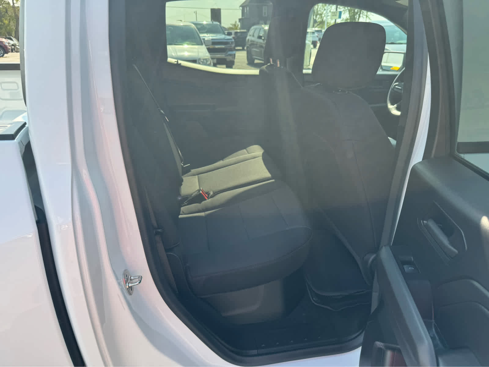 Used 2024 Chevrolet Colorado Trail Boss w/ Advanced Trailering Package image 16