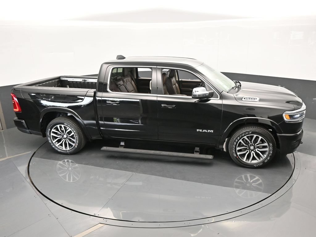 Used 2025 RAM 1500 Limited AWD/4WD image 36