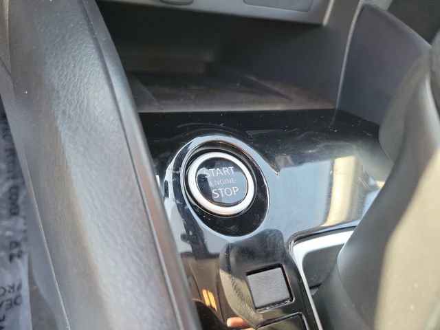 Used 2025 Nissan Versa SV image 20