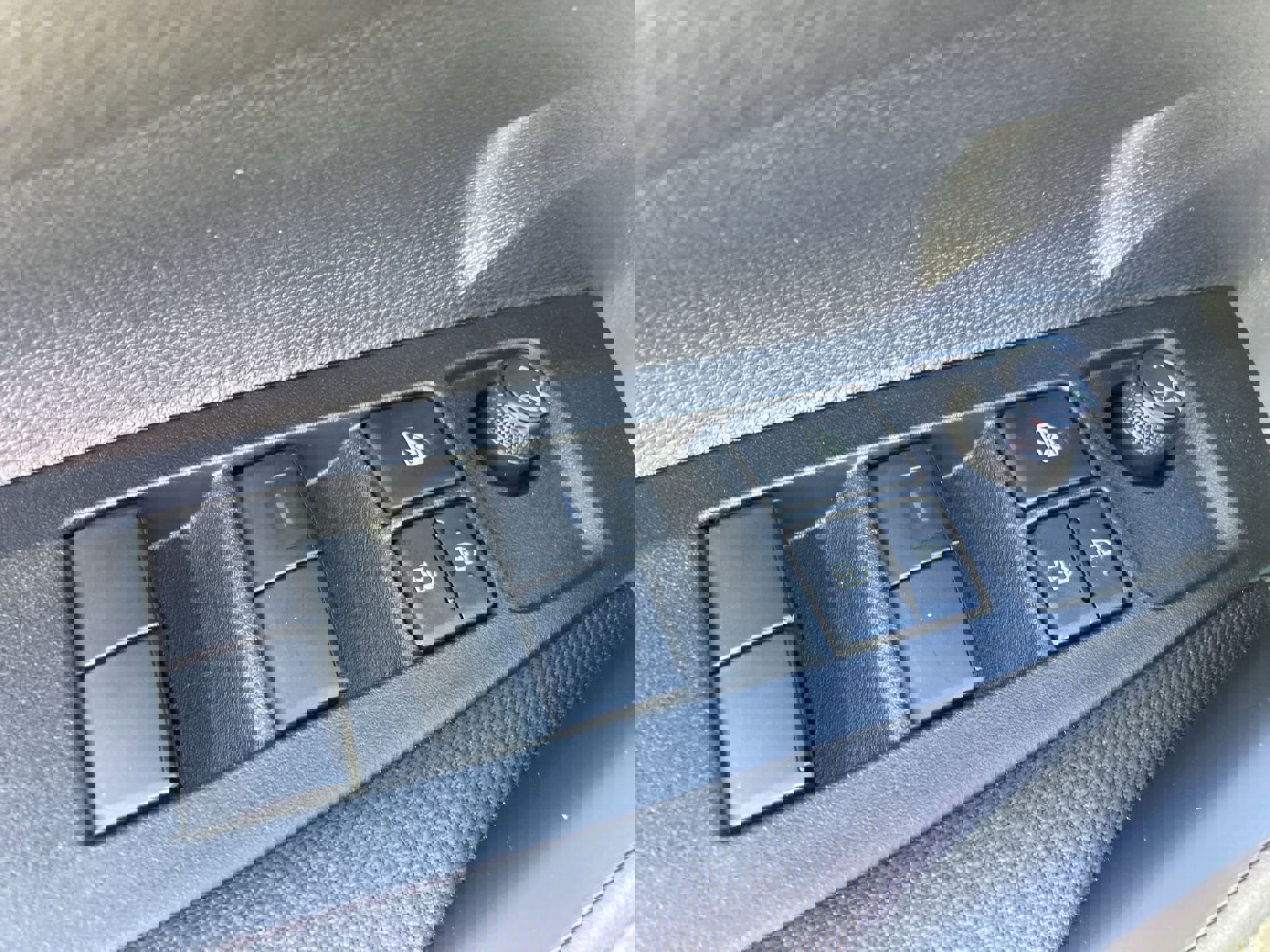 Certified 2026 Toyota Corolla SE image 15