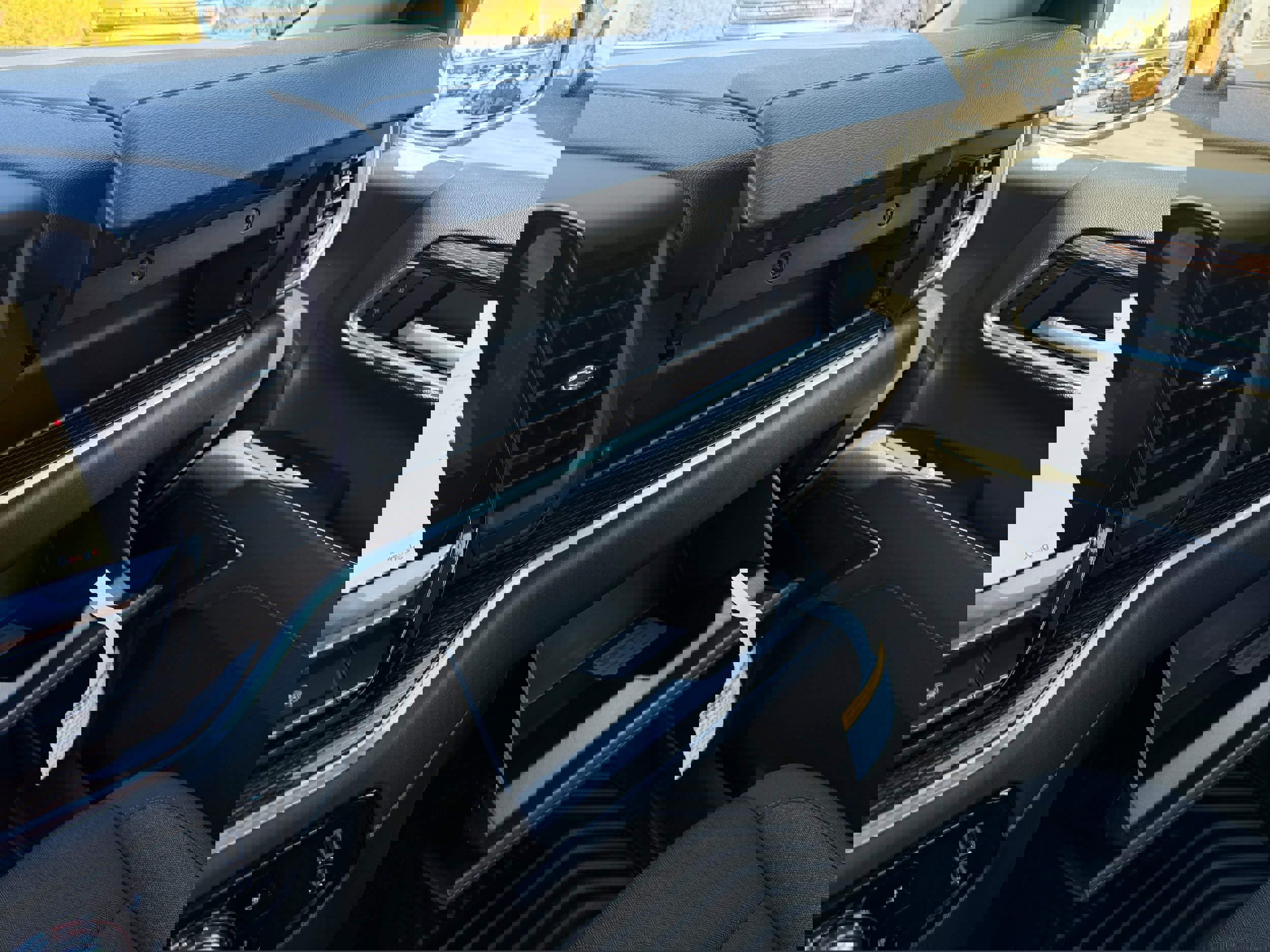 New 2026 GMC Sierra 1500 SLE w/ X31 Off-Road Package image 18