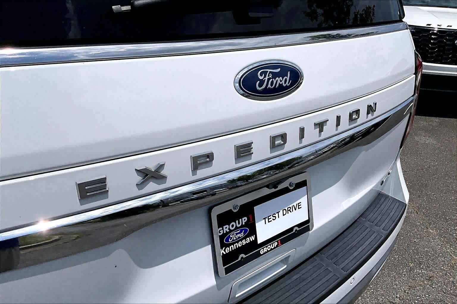 Used 2024 Ford Expedition Max Limited RWD image 31