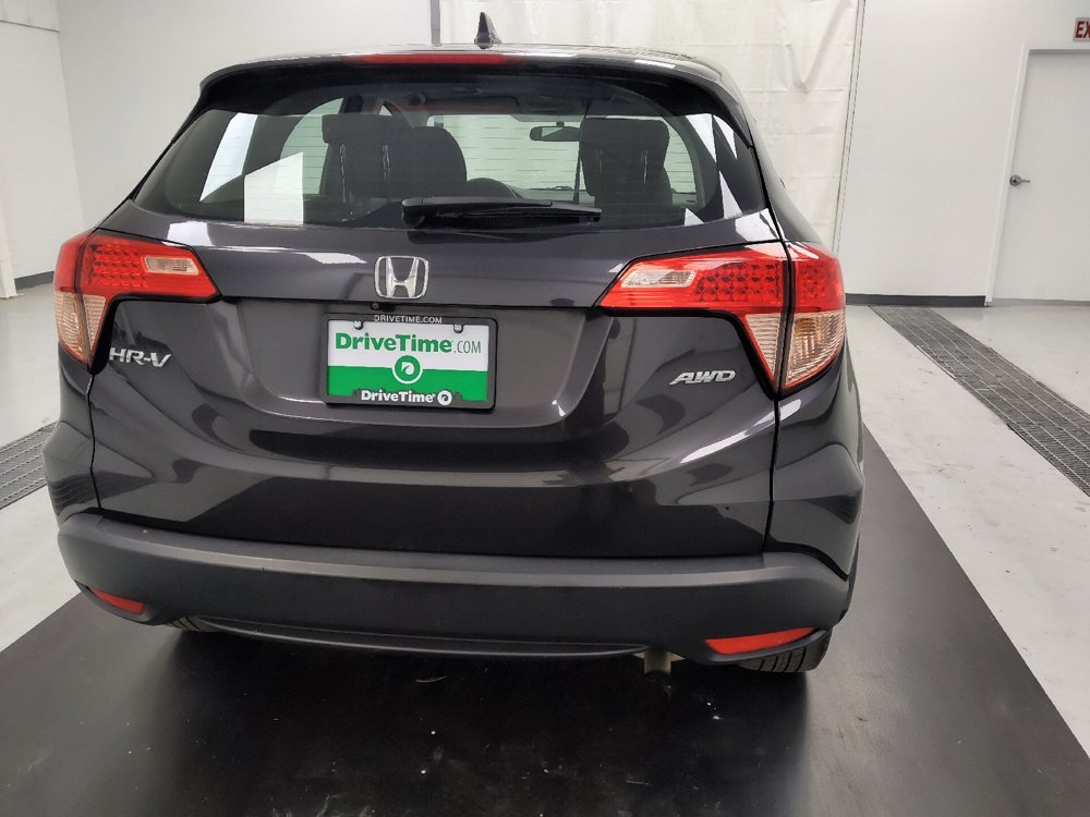 Used 2017 Honda HR-V LX image 7