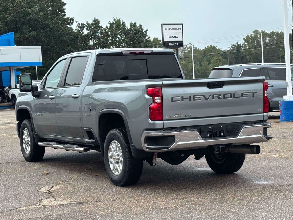 Used 2024 Chevrolet Silverado 2500 LT w/ All Star Edition AWD/4WD image 2