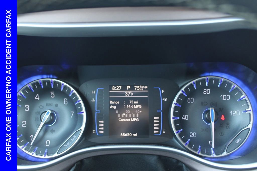 Used 2023 Chrysler Voyager LX image 37