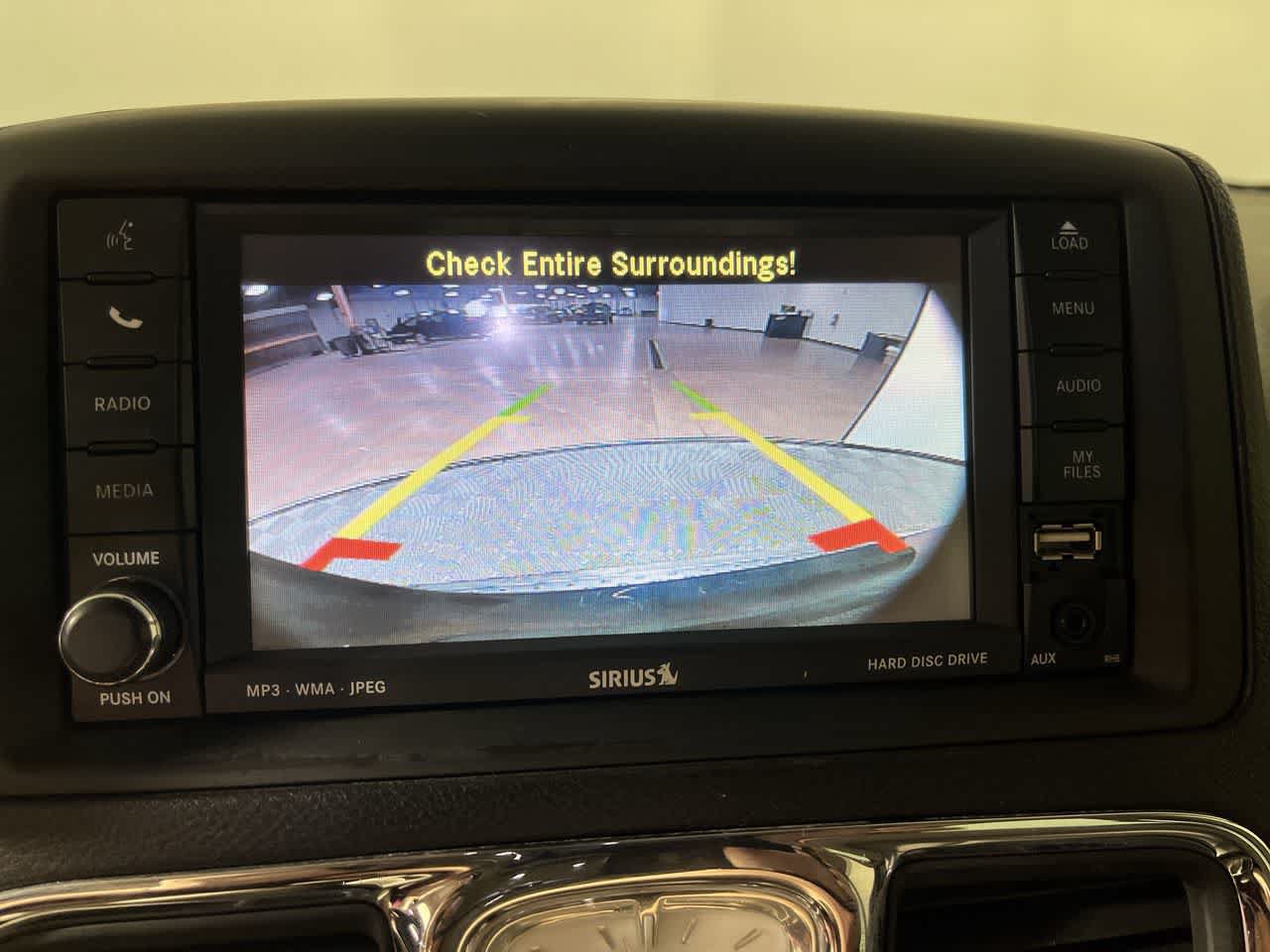 Used 2011 Chrysler Town & Country Touring-L w/ Entertainment Group #2 FWD image 19