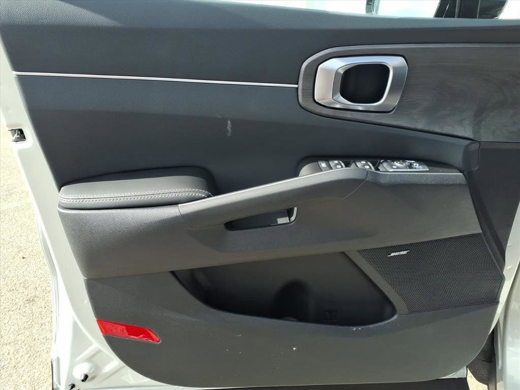New 2026 Kia Sorento X-Line EX image 11