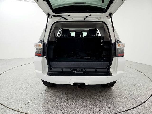 Used 2021 Toyota 4Runner SR5 Premium w/ Moonroof Package AWD/4WD image 15