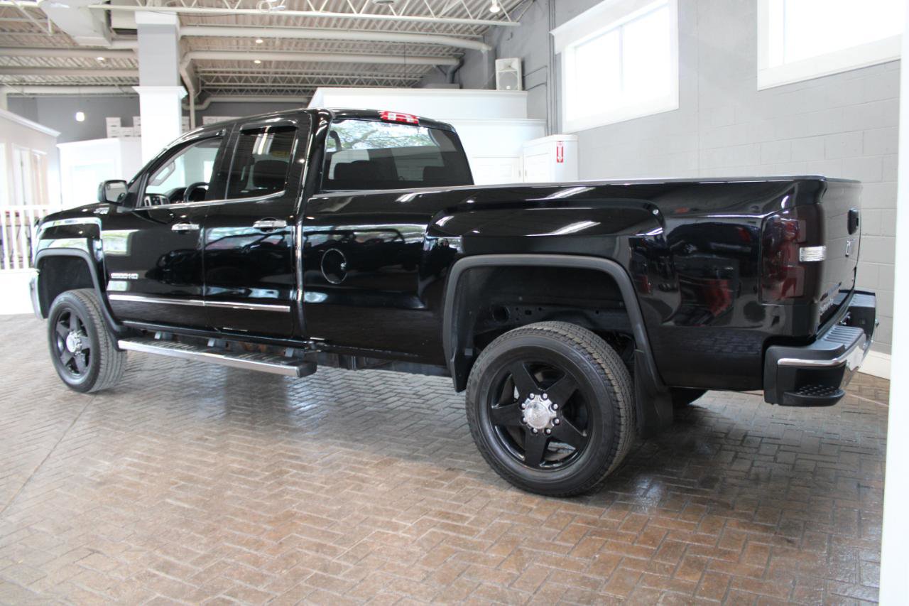 Used 2015 GMC Sierra 2500 SLT w/ Driver Alert Package AWD/4WD image 5