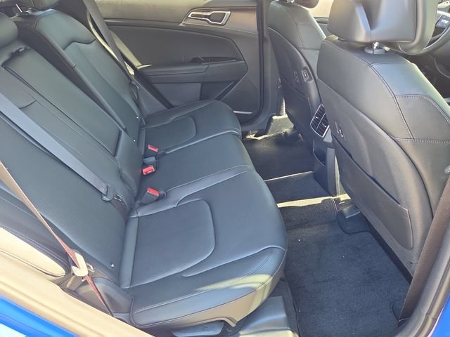 Certified 2026 Kia Sportage EX FWD image 18