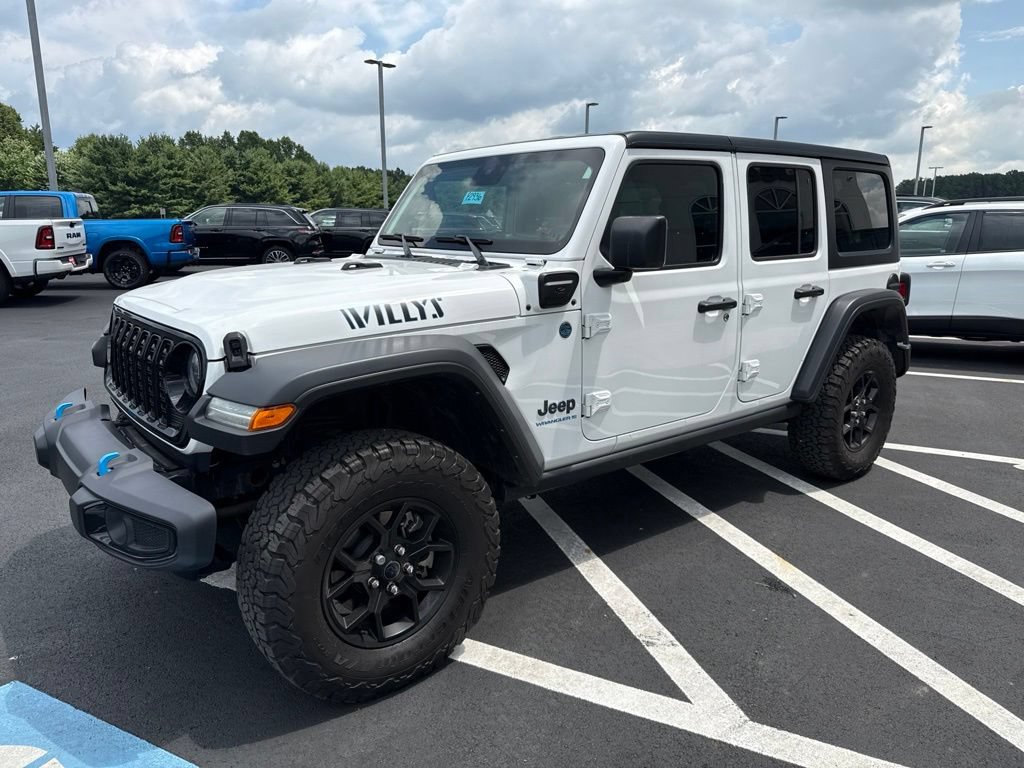 Used 2024 Jeep Wrangler Unlimited AWD/4WD image 4