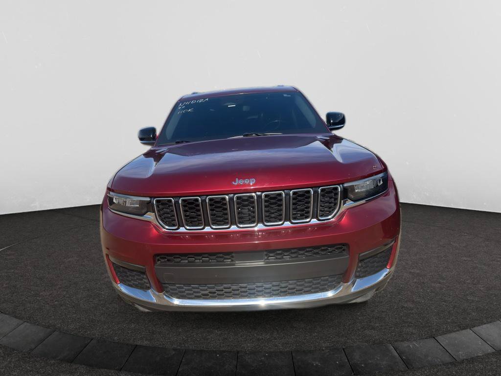 Used 2022 Jeep Grand Cherokee L Limited AWD/4WD image 2
