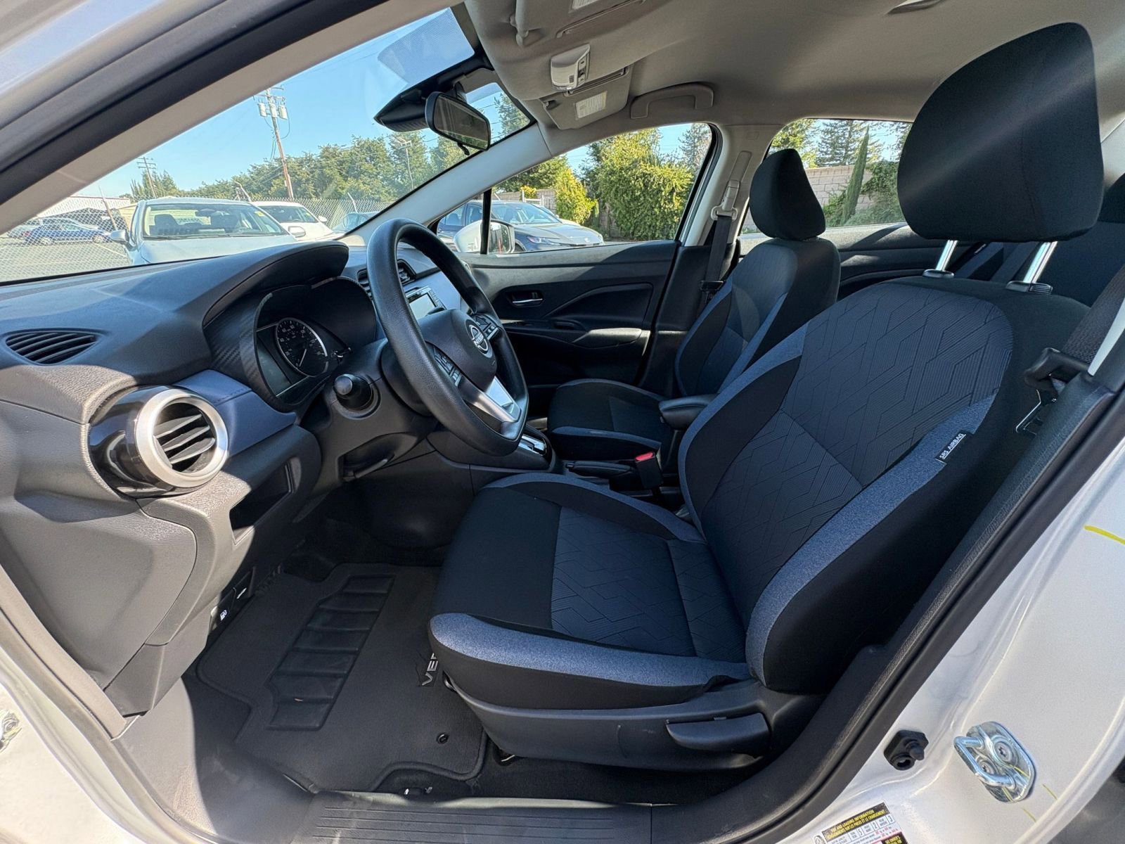 Used 2025 Nissan Versa SV image 24
