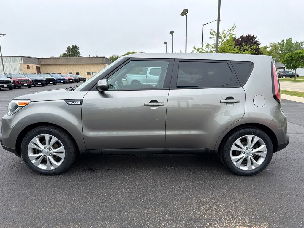 Used 2014 Kia Soul + FWD image 7