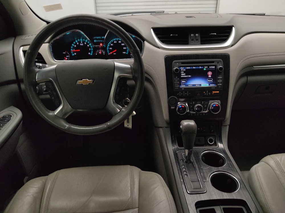Used 2017 Chevrolet Traverse Premier FWD image 22