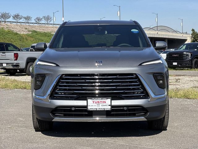 New 2026 Buick Enclave Preferred image 2