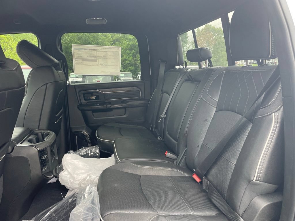 New 2026 RAM 2500 Limited AWD/4WD image 9