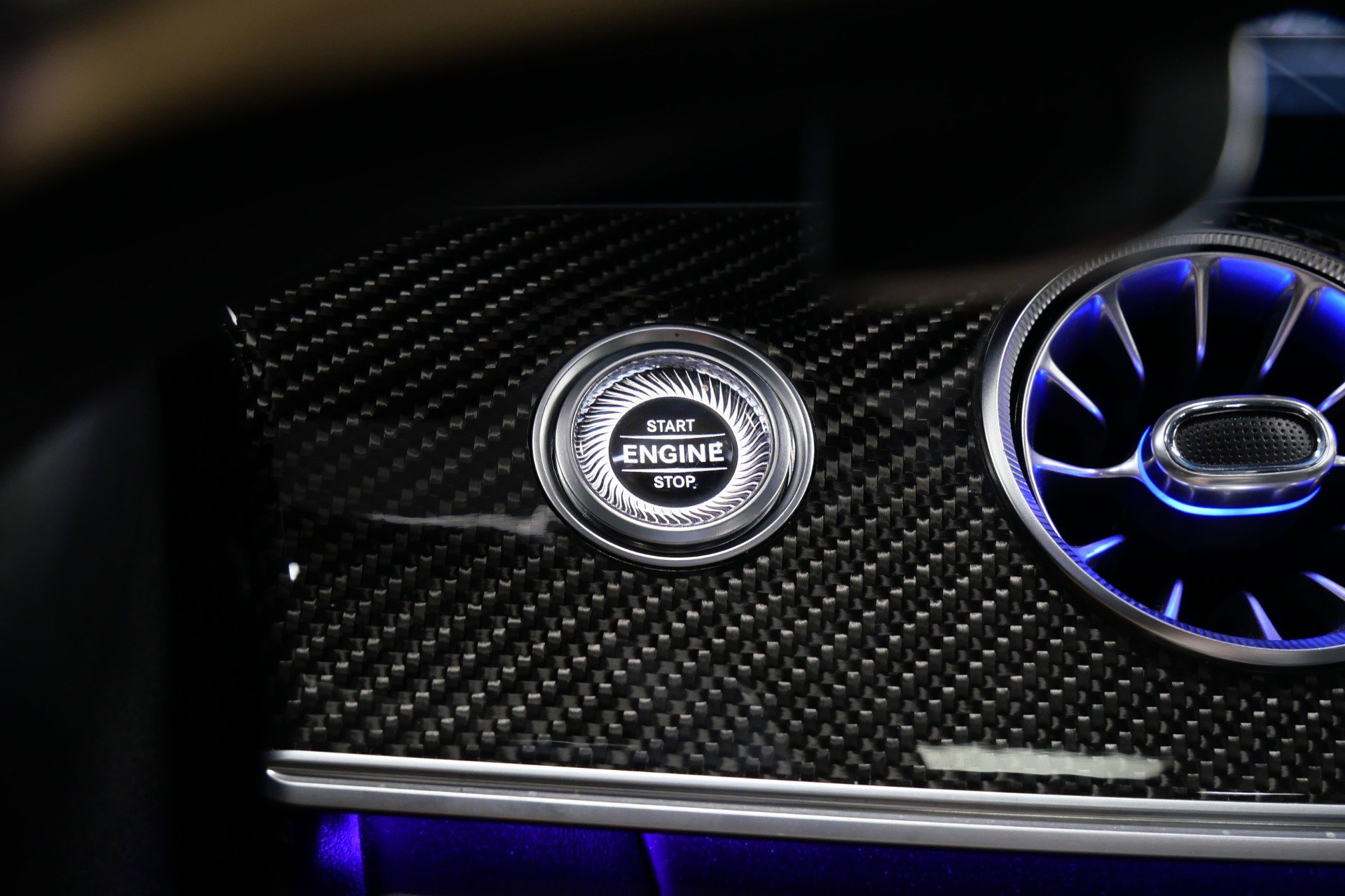 Used 2019 Mercedes-Benz AMG GT 63 image 41