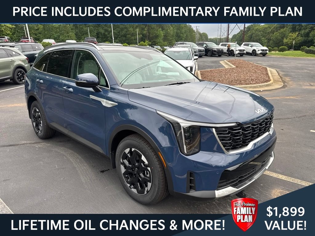 New 2026 Kia Sorento S w/ S Panoramic Sunroof Package