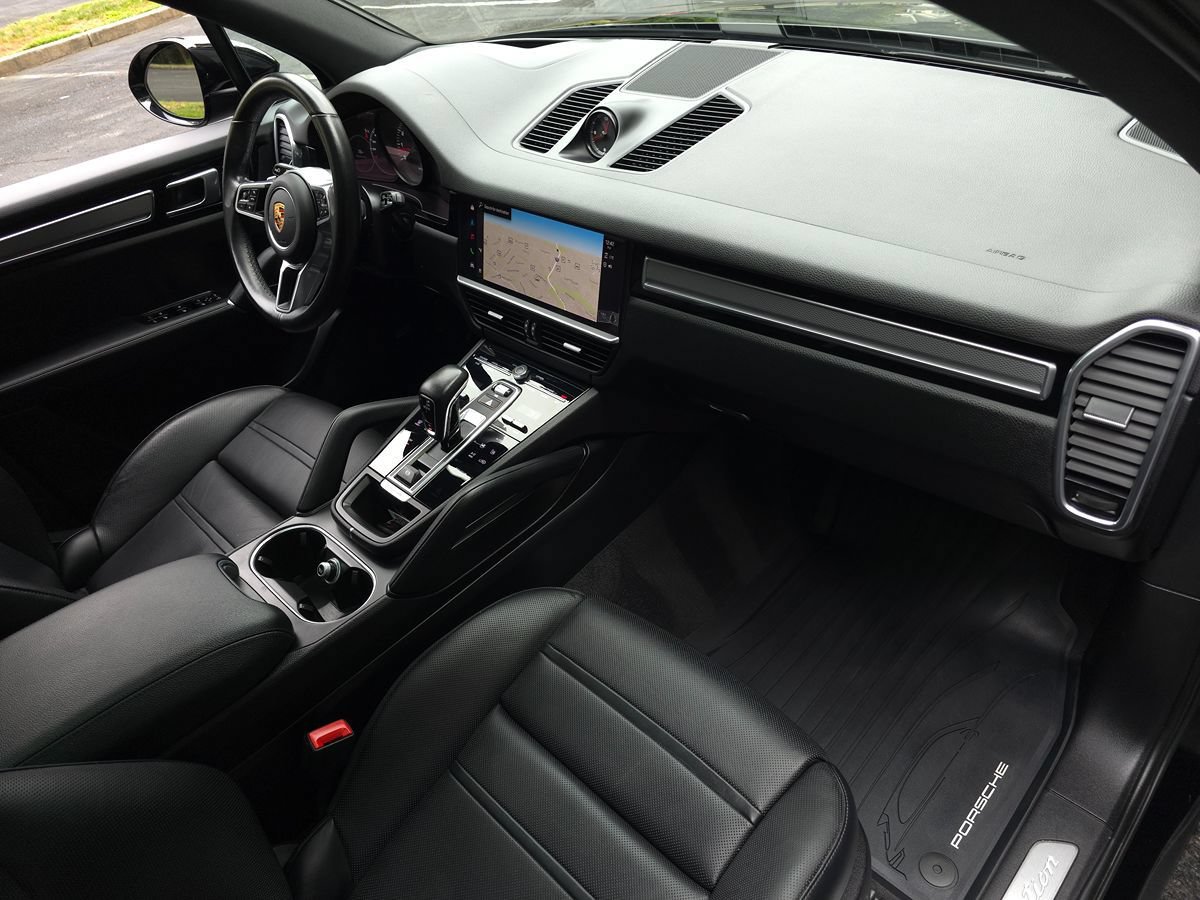 Used 2023 Porsche Cayenne Platinum Edition AWD/4WD image 22