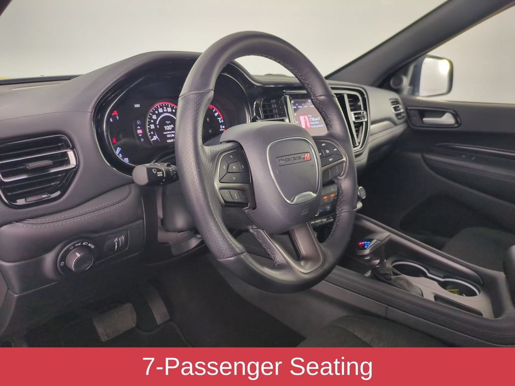 Certified 2024 Dodge Durango SXT w/ 3rd Row Seating Group RWD image 16