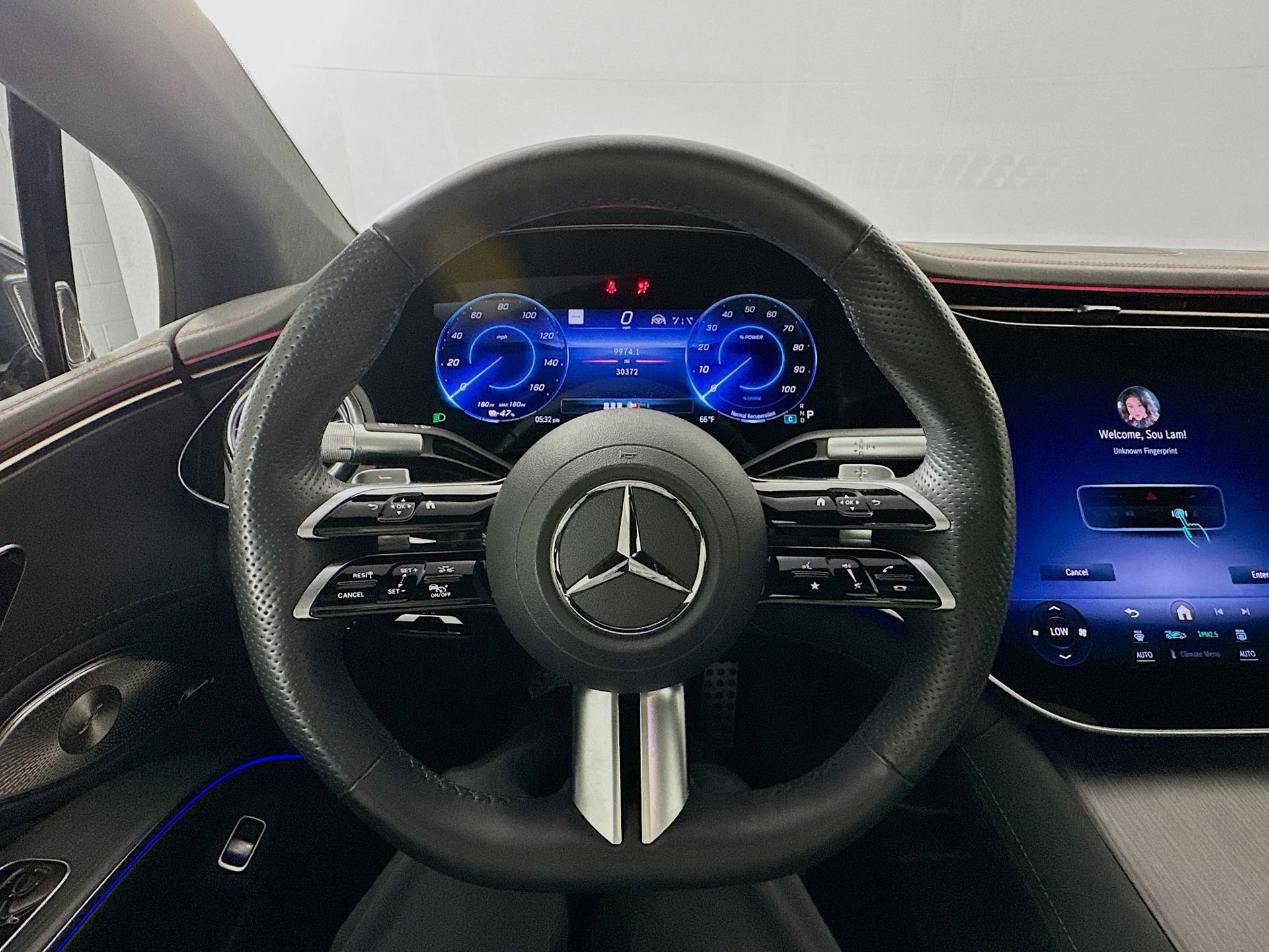 Used 2023 Mercedes-Benz EQS 580 4MATIC Sedan image 12