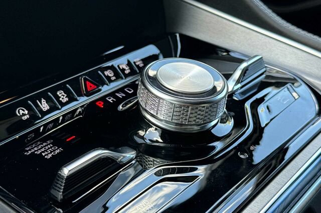 New 2026 Jeep Grand Wagoneer Limited AWD/4WD image 20