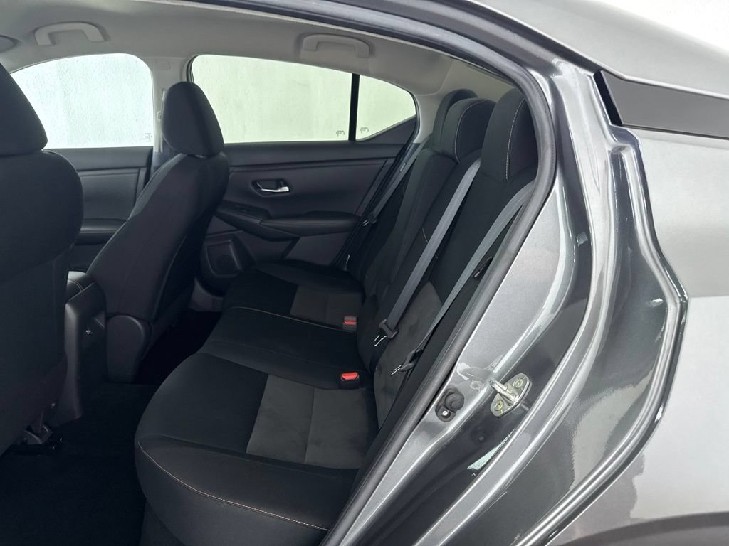 Used 2022 Nissan Sentra SR FWD image 27