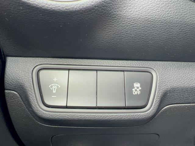 Used 2022 Kia Forte FE image 22