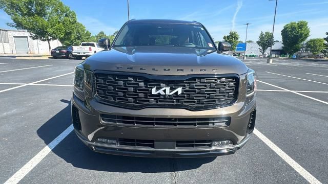 Used 2022 Kia Telluride SX w/ SX Prestige Package AWD/4WD image 3