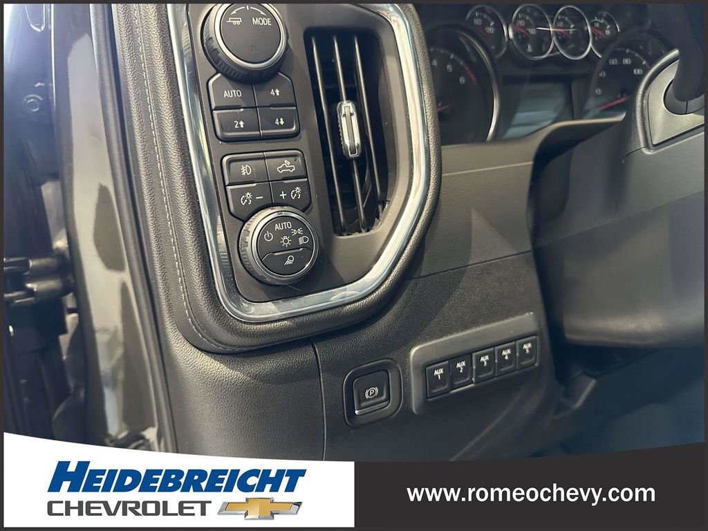 Used 2022 Chevrolet Silverado 2500 LTZ image 24