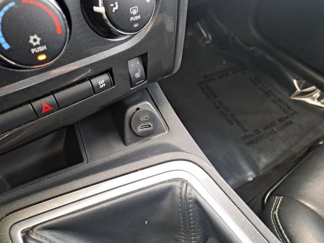 Used 2009 Dodge Challenger R/T RWD image 12