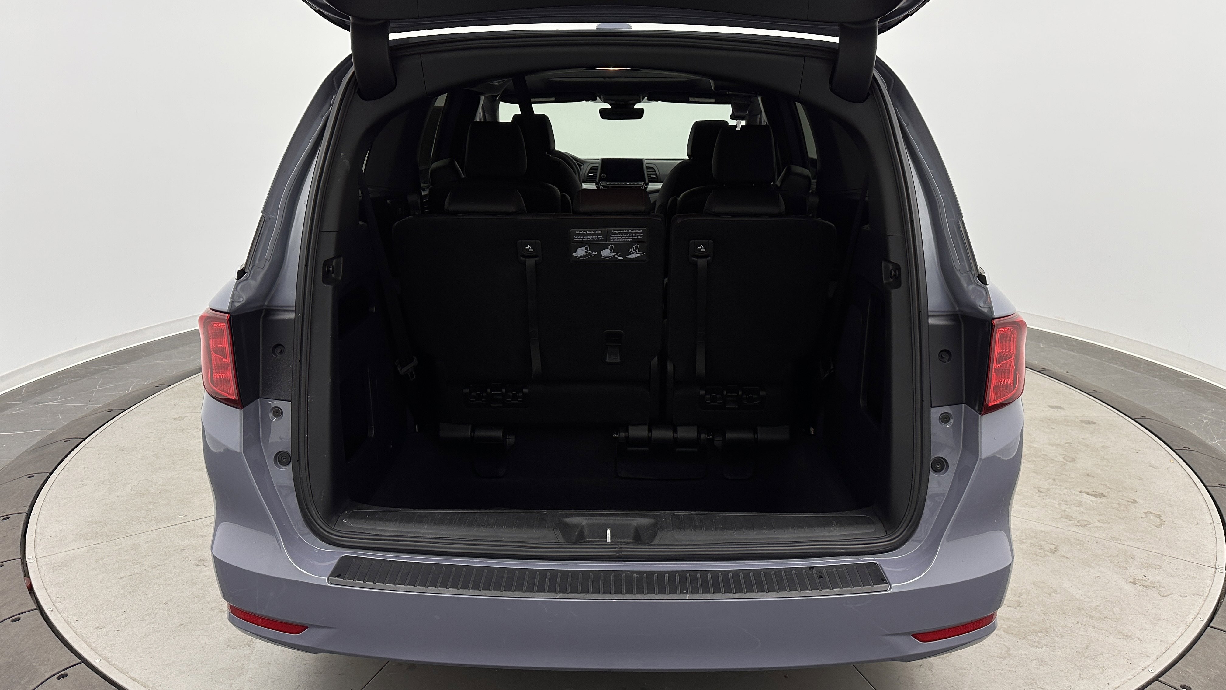 Used 2024 Honda Odyssey Sport image 31