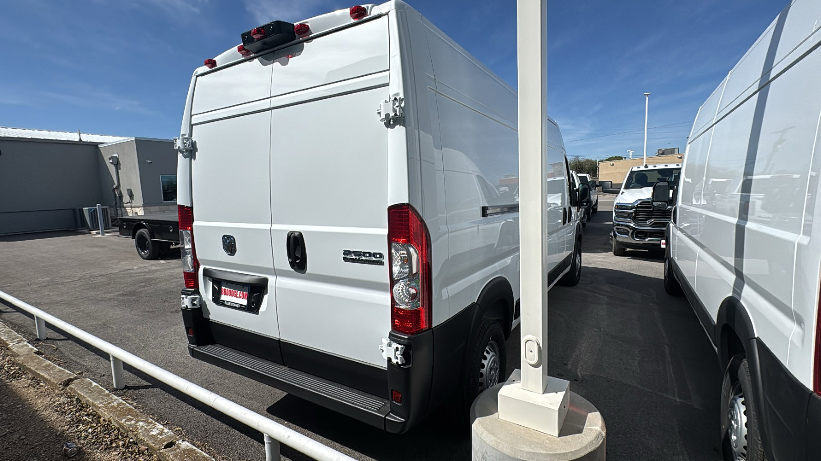 New 2026 RAM ProMaster 2500 w/ Storage Group image 4