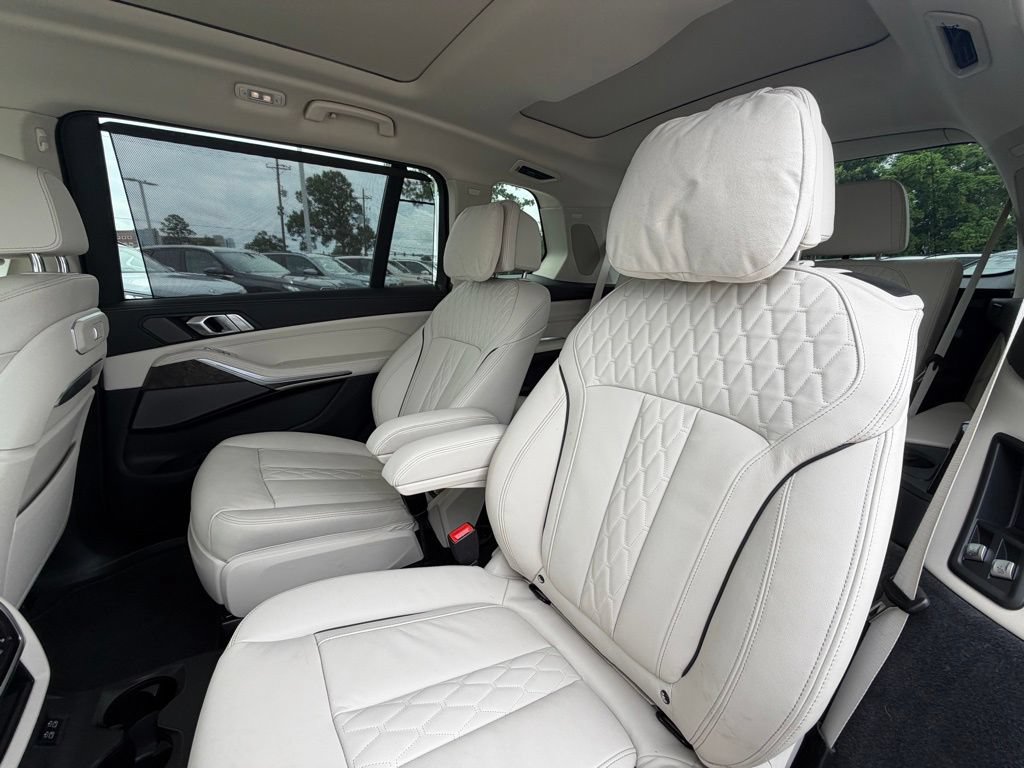 Certified 2026 BMW X7 xDrive40i w/ Executive Package AWD/4WD image 26