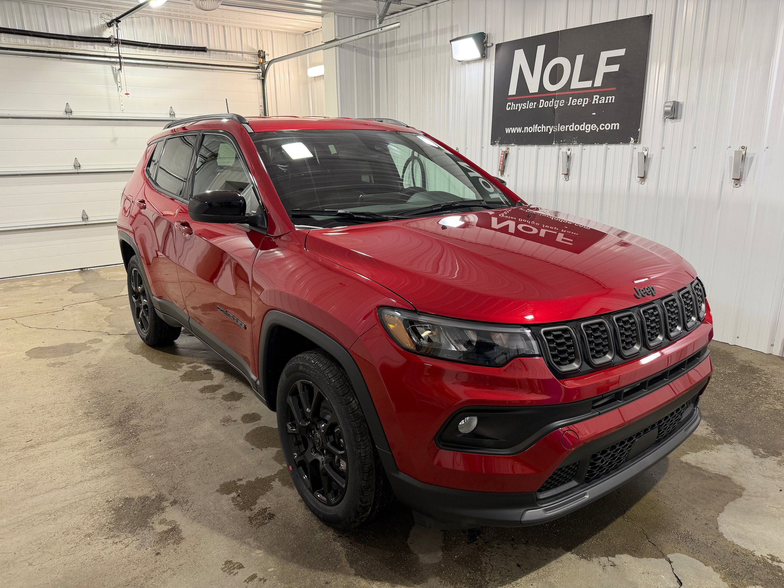 New 2026 Jeep Compass Latitude image 2