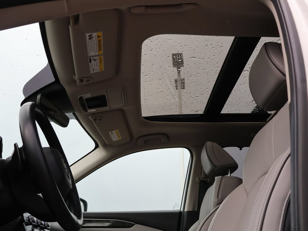 Used 2025 Honda Pilot Elite image 36